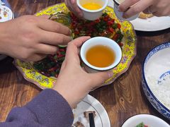 -乡土特色.冷锅鱼.牦牛肉汤锅