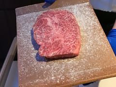 现切板鍵牛排-老乾杯和牛烧肉(王府中环店)
