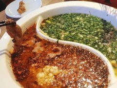 鸳鸯水煮牛肉-成都吃客(九眼桥店)