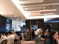 大堂-必胜客(东大桥店)