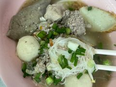 -榮泰米粉湯(Left Shop)