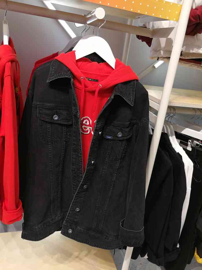 lee-"～铜锣湾广场负一楼～～新开张的～lee."-大众点评移动版