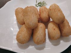 -荷塘秋月·本帮江浙菜(国权路店)