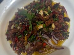 -老滇山寨•云南特色菜•地方菜•民族风情歌舞表演(金碧店)