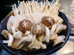 -溏心风鲍港式打边炉(余英坊店)