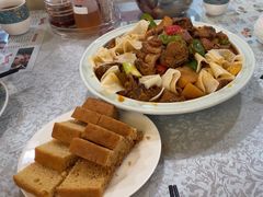 -汗腾格里·风味餐厅(新疆驻京办店)