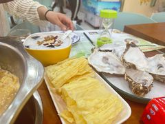 -老何家后安粉·糟粕醋海鲜火锅(三亚湾椰梦长廊店)