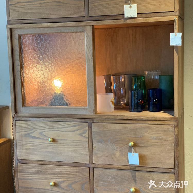 开一家火一家店餐厅老板开的家具店