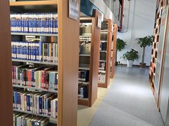 -上海市虹口区图书馆(曲阳分馆)