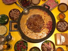 -周幺妹重庆老火锅(银泰城总店)