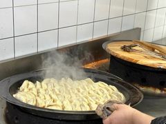 -黄阿姨锅贴大王(万航渡路店)