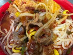 -铁锅哥米线