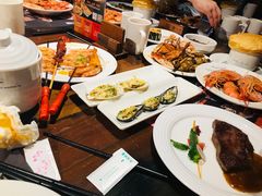 -四海一家自助餐(益田假日广场店)