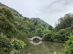 -黔灵山公园