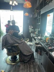 -青青男士理发馆（绅士复古油头馆）