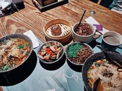 肥肠米线-八月美食小馆(银泰城总店)