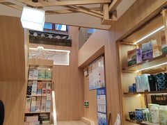 -霸王茶姬(南强街店)
