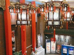 -梅龙镇酒家(南京西路总店)
