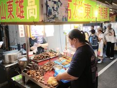 -六合夜市