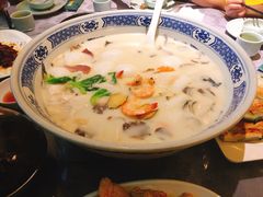八宝鱼头-山外山菜馆(玉泉路店)