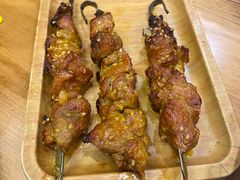 -乡村馕坑肉·烧烤·新疆菜·本地人更爱吃(阿勒泰首店)