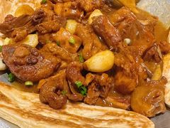 地锅本仔鸡-小菜园新徽菜(芜湖万达店)