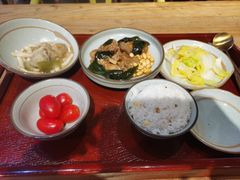 -山食间·中式营养轻餐(保利时光里店)