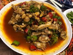 牛蛙-指爱龙虾(金杨路总店)