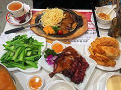 -香港新发烧腊茶餐厅(水围店)