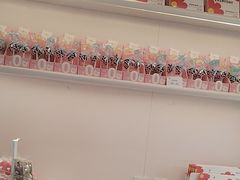 -花花卷卷·鲜食蛋糕(静安久光百货店)