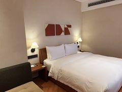 -米漾酒店(深圳会展中心岗厦地铁站店)