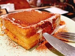 漏奶滑-潮界(LU·ONE凯德晶萃广场店)