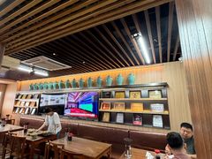 -亮亮面馆(经六路店)