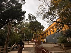 -灵岩山风景区