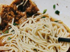 -弄堂咪道-饭香·面香·馄饨香(兴梅店)