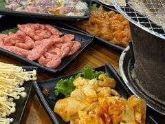 -韩风烤牛肉冷面店