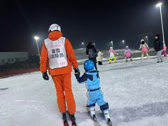 -华彬猛犸滑雪场