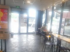 -麦当劳(国家体育场南路店)