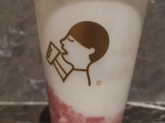 -喜茶(北京华贸购物中心店)