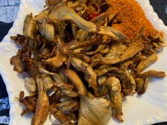 炸菌子-勺子米线·云南传统小吃市集(四方街店)