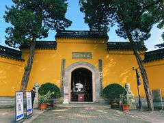 -灵岩山风景区