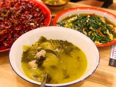 -思博半步颠小酒馆(梦时代店)