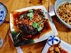蕨根粉-门框百年卤煮