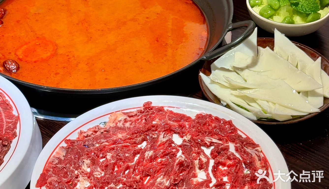成都超火的冯校长老火锅终于来晋江啦！就在浦西万达！