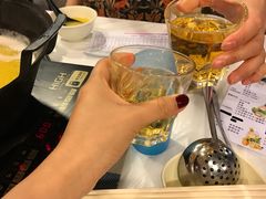 -鲜入围煮花胶鸡海鲜火锅