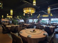 -牛头鱼庄·地道广西菜(西明店)