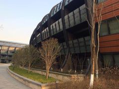 -上海滴水湖皇冠假日酒店