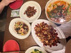 -肆海小川菜酒馆Wine Bistro (青年路店)