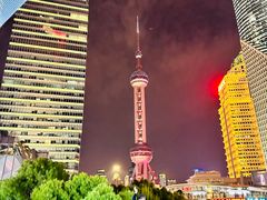 -陆家嘴空中步行连廊