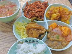 -晓宇盒饭(民安街店)